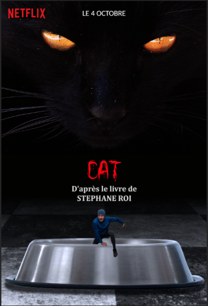 affiche de film "CAT". Un chat surplombe la scène alors qu'un homme sort d'une gamelle géante.